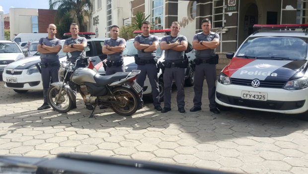 PM RECUPERA MOTO QUE TERIA SIDO SUPOSTAMENTE FURTADA