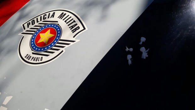 POLICIA MILITAR REALIZA OPERAÇÃO NO BAIRRO COSTA AZUL