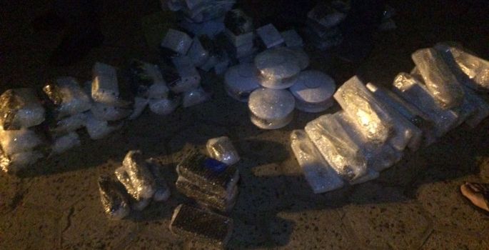 PM DE CERQUEIRA APREENDE PRODUTOS DO PARAGUAI