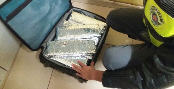 Polícia Rodoviária flagra “menor de idade” transportando drogas na Castello Branco (Avaré)