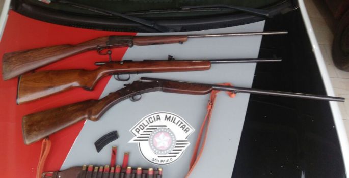 PM localiza armas em área rural de Arandu