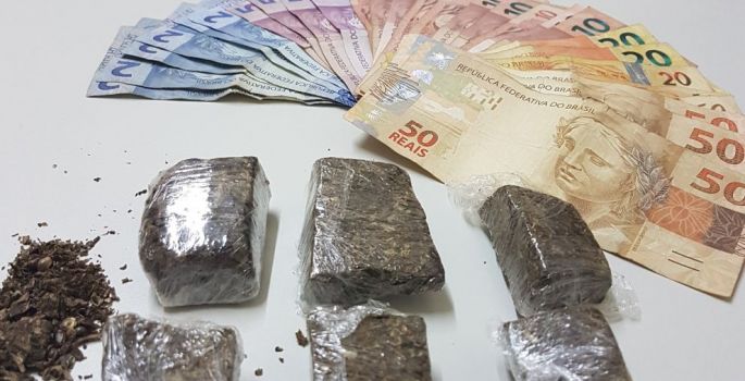 PM desarticula ponto de tráfico e prende traficante em Avaré