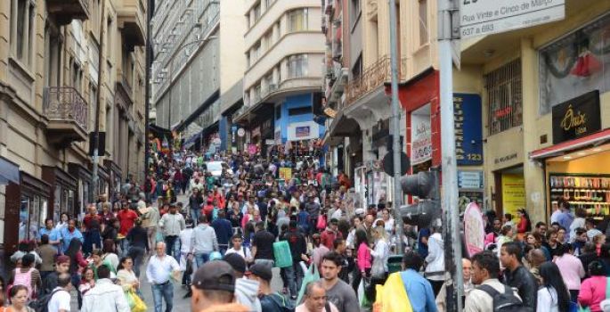 Brasil tem 207,6 milhões de habitantes, diz IBGE