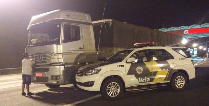 TOR flagra veículo “clonado” na SP-280 em Itatinga