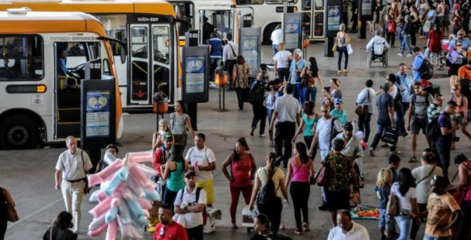 Número de usuários de ônibus cai 35,6% nas duas últimas décadas