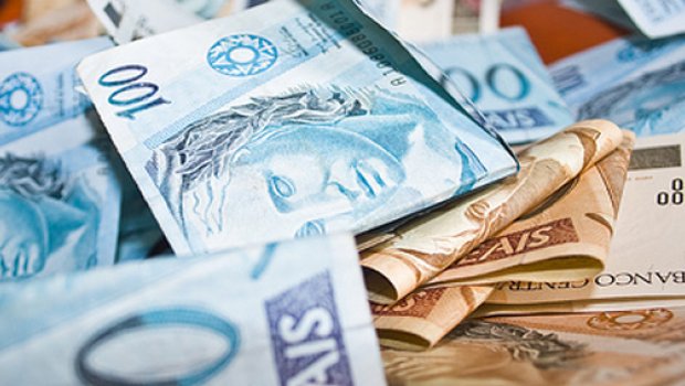 Justiça bloqueia R$ 50 milhões do PCC