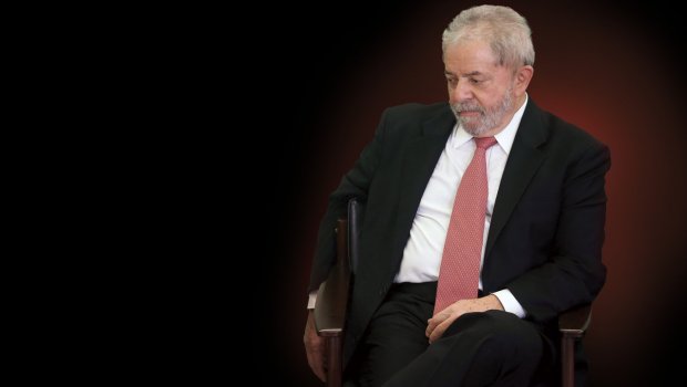 Lula fez tráfico de influência em favor da OAS no exterior