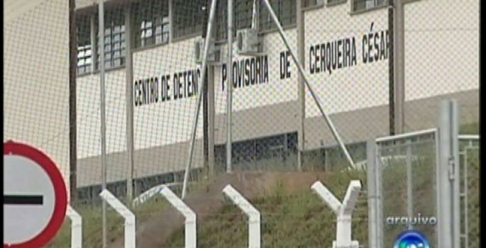 Visita tentar adentrar com drogas em CDP de Cerqueira César