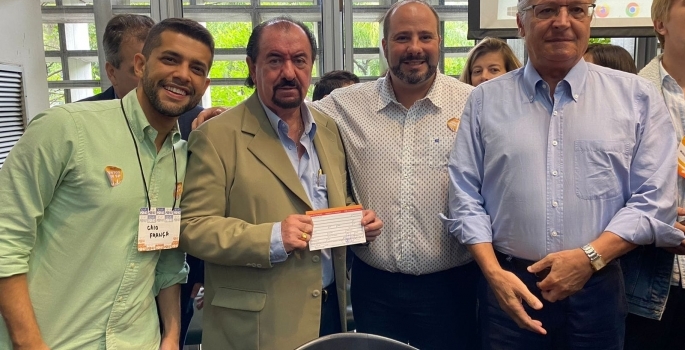 Ex-prefeito de Avaré se filia ao PSB e poderá lançar pré-candidatura