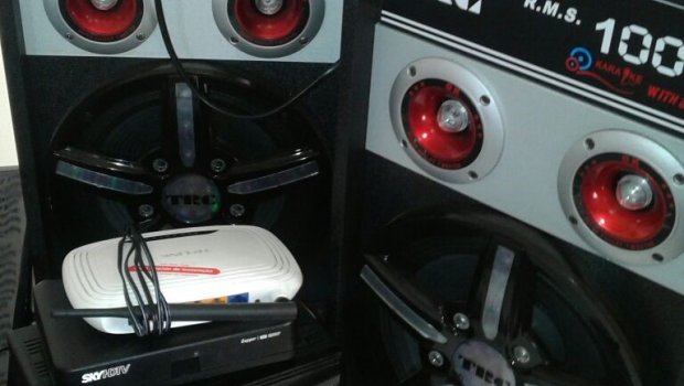 ADOLESCENTES SÃO FLAGRADOS FURTANDO NO BAIRRO COSTA AZUL- AVARÉ