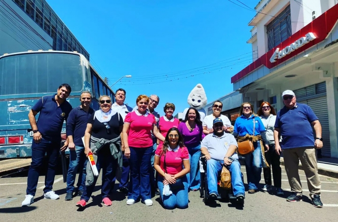 Rotary Club de Avaré participa do Desfile de Aniversário da cidade
