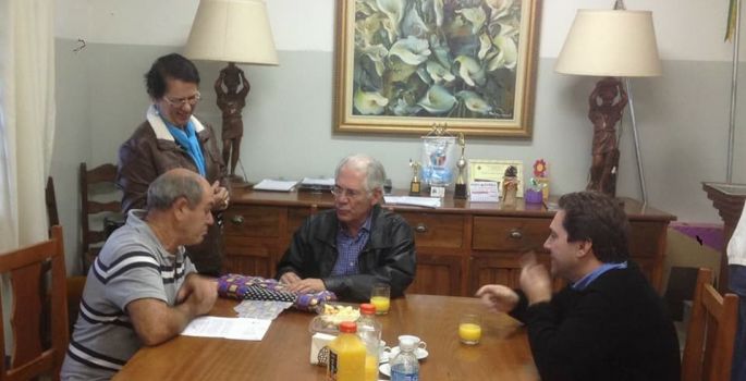 APAE recebe verbas para adquirir equipamentos para piscina de hidroterapia