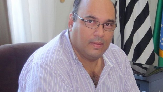 Poio: turista ou viajante