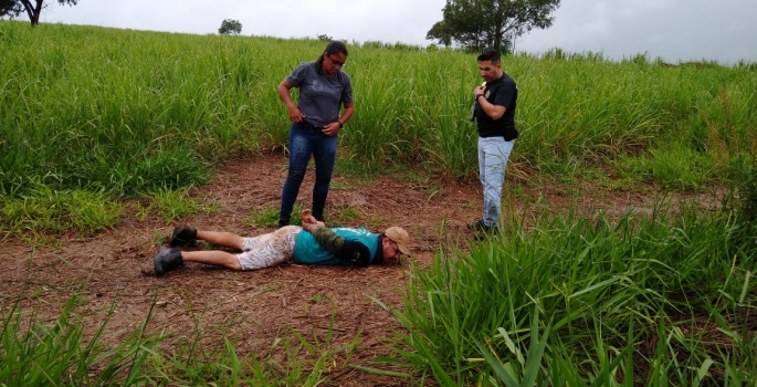 Polícia Civil prende homem flagrado esfaqueando ex-mulher na rua de Avaré