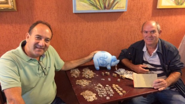 APAE COMEÇA A ARRECADAR DOAÇÕES