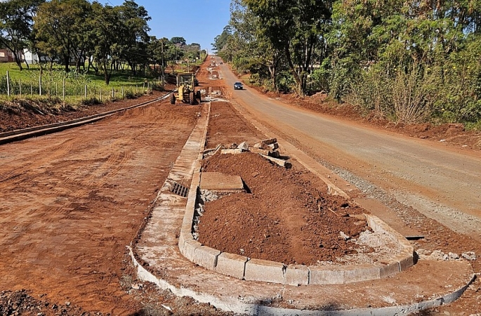 Obras para duplicação da Avenida Copacabana avançam em Avaré