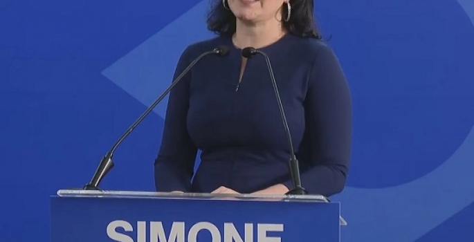 Sem Simone Tebet, MDB pode aderir a Bolsonaro, mostra projeção do partido