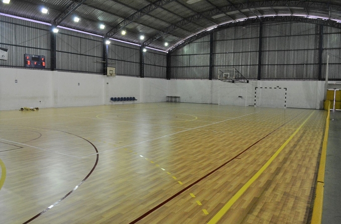 Quadra do Ginásio Tico do Manolo ganha novo piso