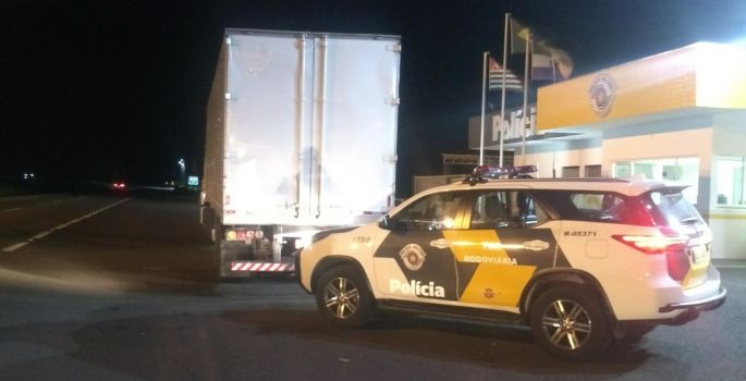 TOR recupera carga em caminhão clonado