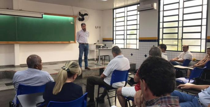 Deputado Fernando Cury visita Avaré