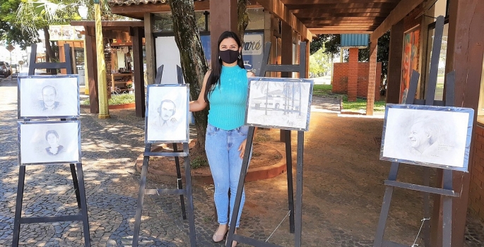 Exposição retrata personalidades e pontos turísticos de Avaré