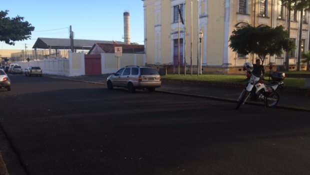 Motorista é detido por embriaguez ao volante