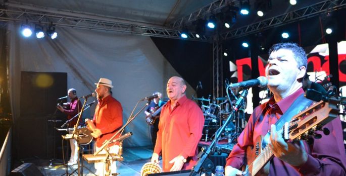 FAMPOP foi o destaque cultural e premia cantores e compositores em Avaré