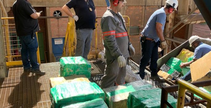 DISE incinera mais de 3 toneladas de maconha em menos de 24 horas após a apreensão