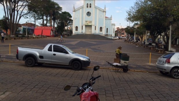 O DINHEIRO VALE MAIS QUE A FÉ