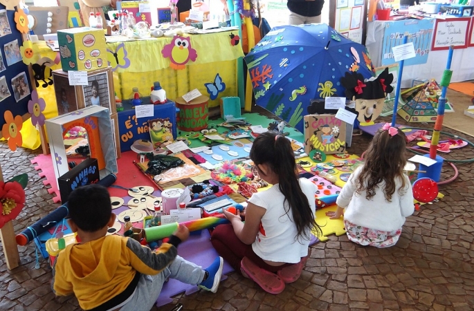 Mostra da Educação Infantil promove integração entre escola, família e população