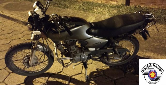 Polícia Militar de Avaré  recupera moto furtada em Itatinga