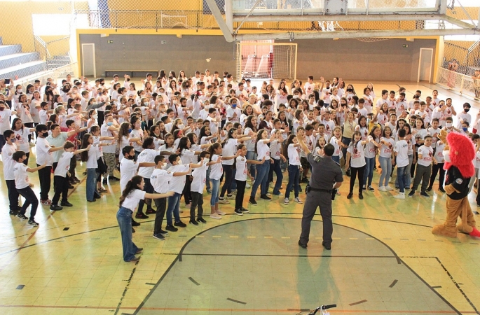 Formatura do PROERD reúne 300 estudantes