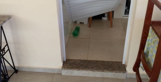 Moradora relata furto a residência no Bairro Costa Azul em Avaré