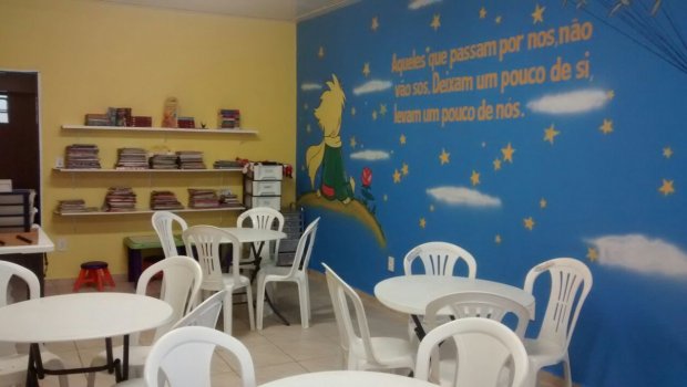 Com a ajuda de quatro Cooperativas de Avaré, VANA ganha biblioteca