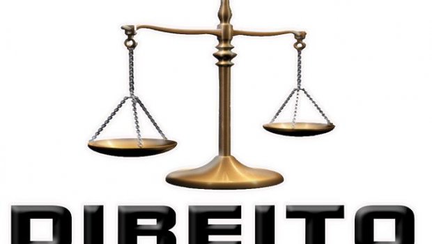 Curso de direito tem redução inédita do número de formandos no Brasil