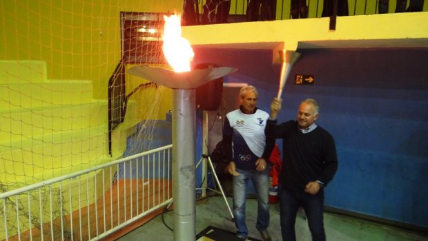 Toninho Cecílio e Ricardo Tomb abrilhantaram abertura dos Jogos Regionais