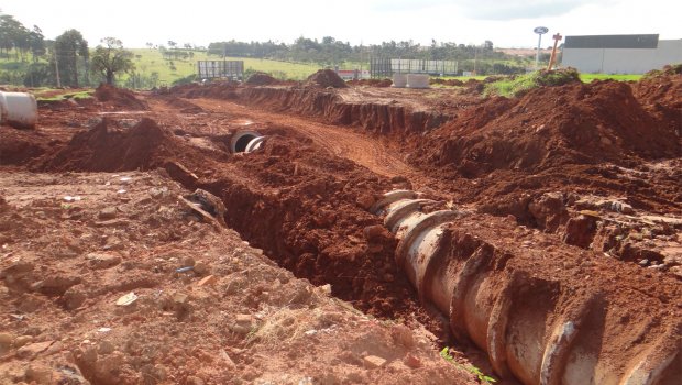Moradores e comerciantes, segundo prefeitura, aprovam obra da Avenida Gilberto FilgueirasMoradores e