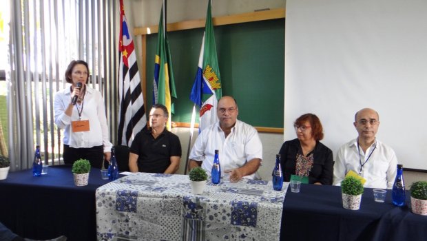 Conferência debate o direito do cidadão ao serviço qualificado de saúde