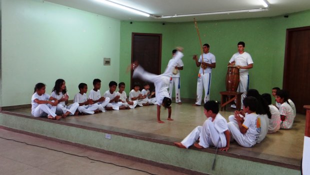 Escola em tempo integral vai  beneficiar 1500 alunos em 2015
