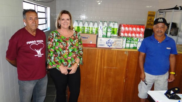 Esporte arrecada mais 218 litros de leite para o Fundo Social