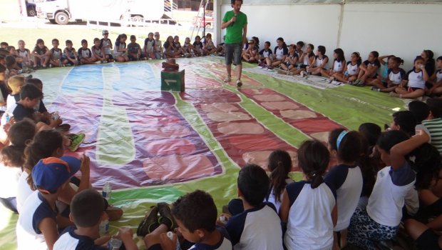 Estudantes da Rede Municipal de Ensino participam de ação de sustentabilidade 