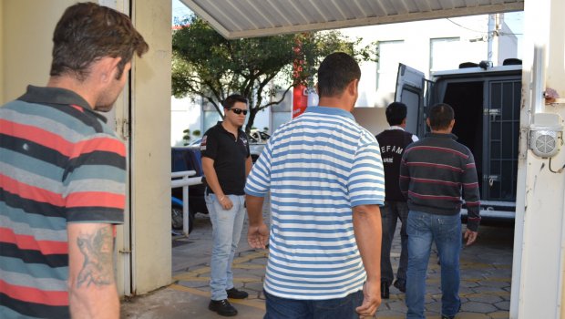 Polícia Civil de Avaré prende acusado de abusar de menor em Minas Gerais