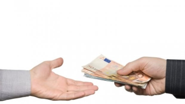 Gláucio pede informações sobre empréstimos de vereadores e comissionados