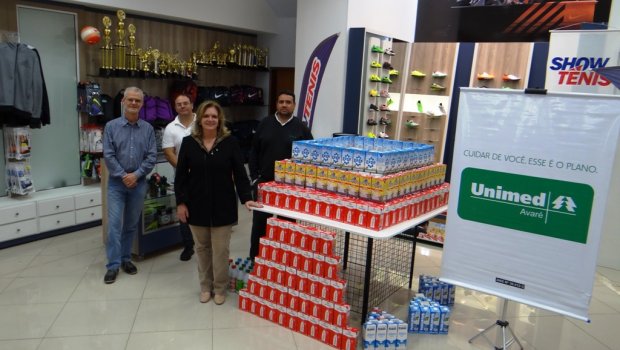 Unimed repassa 830 litros de leite ao Fundo Social de Avaré