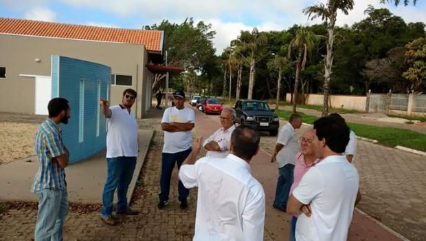Prefeito visita obras vinculadas ao Dade e cobra agilidade das empreiteiras