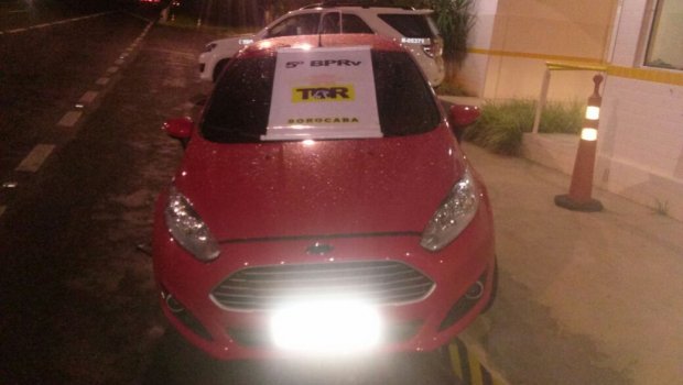 POLÍCIA RODOVIÁRIA APREENDE VEICULO CLONADO