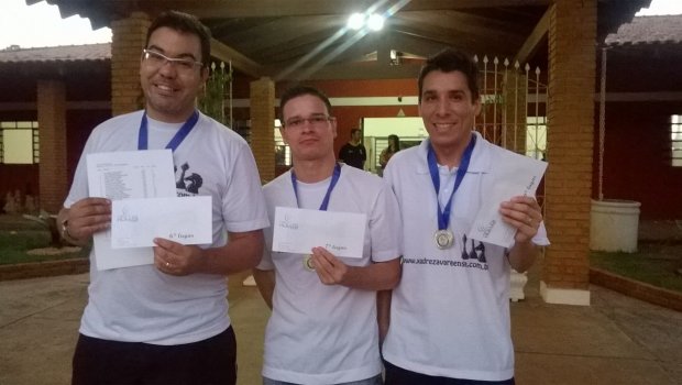 Avaré participa de tornei de xadrez