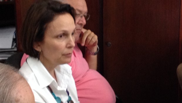 Avaré:Mulher é flagrada vendendo leite doado pela prefeitura