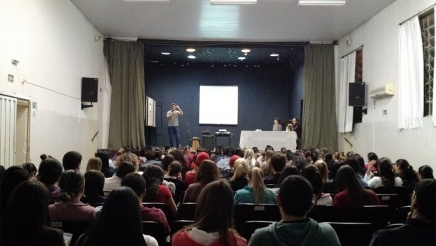 FREA PROMOVE PALESTRA PARA ALUNOS DE TRÊS CURSOS