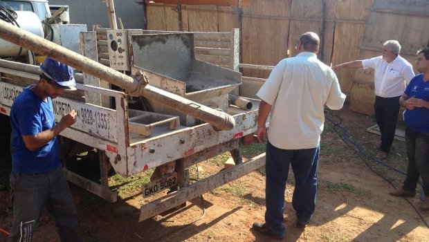 Prefeito confere serviços na UBS do Ipiranga